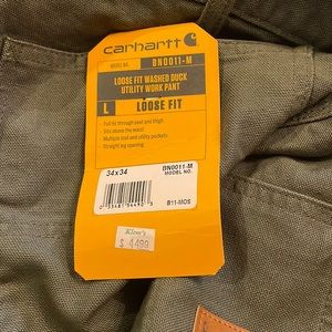 New Men’s green Carhartt Size Large 34 x 34
